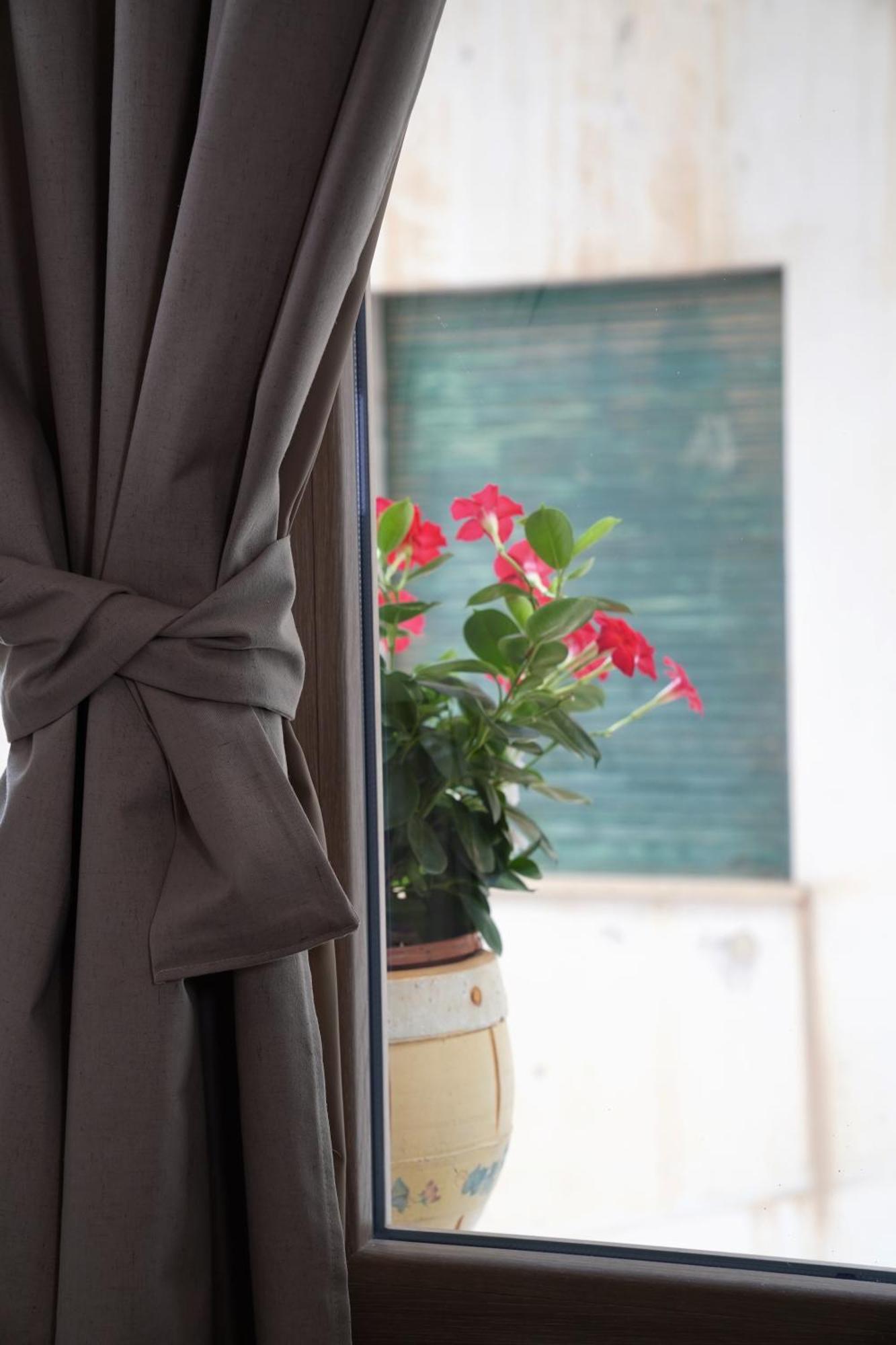 Ducas Rooms And Suite ลาสการี ภายนอก รูปภาพ