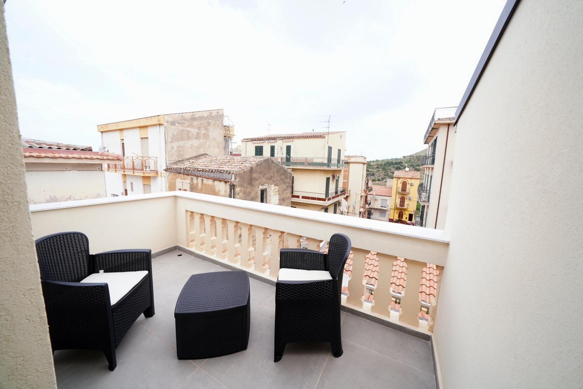 Ducas Rooms And Suite ลาสการี ภายนอก รูปภาพ