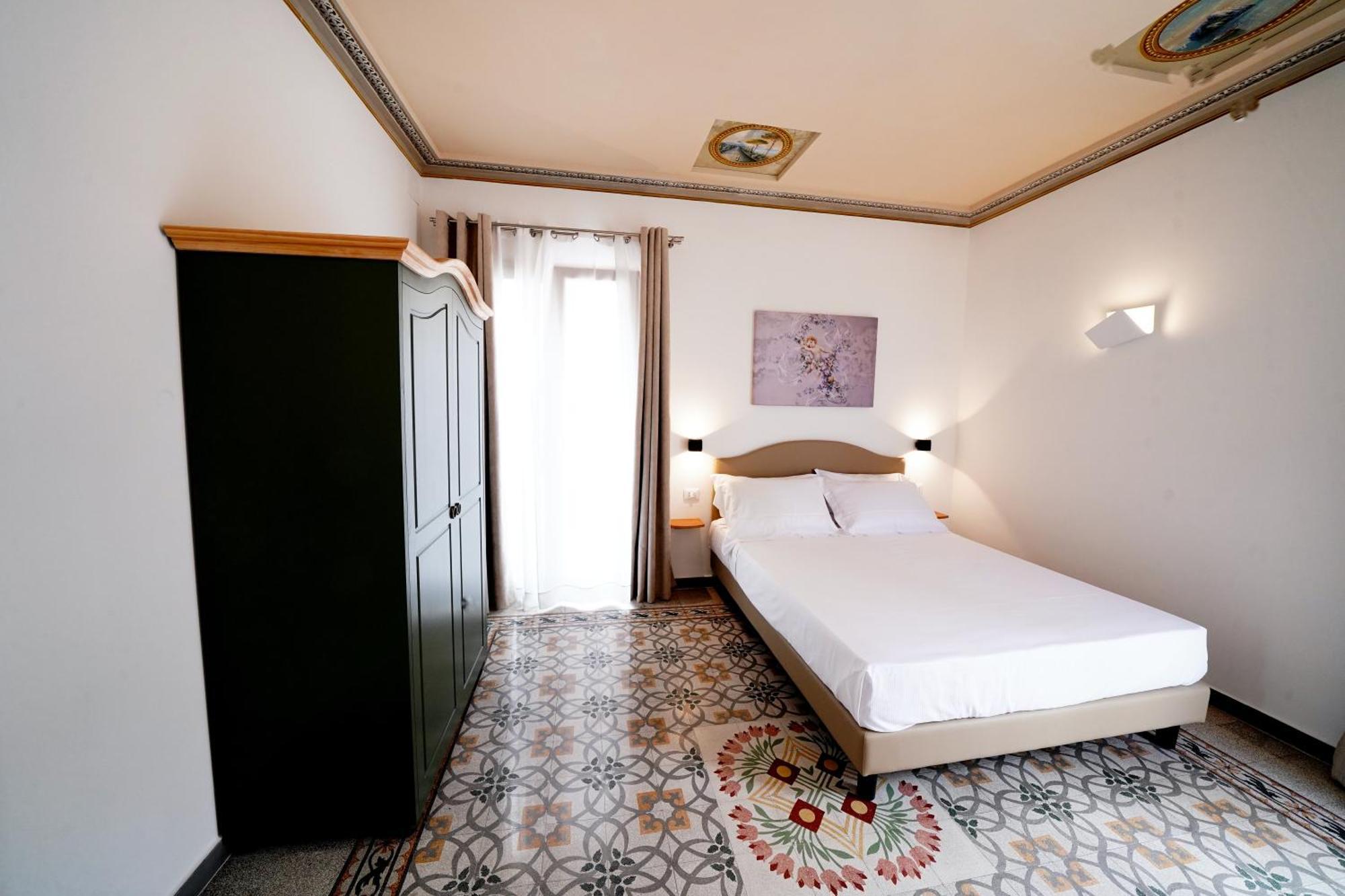 Ducas Rooms And Suite ลาสการี ภายนอก รูปภาพ